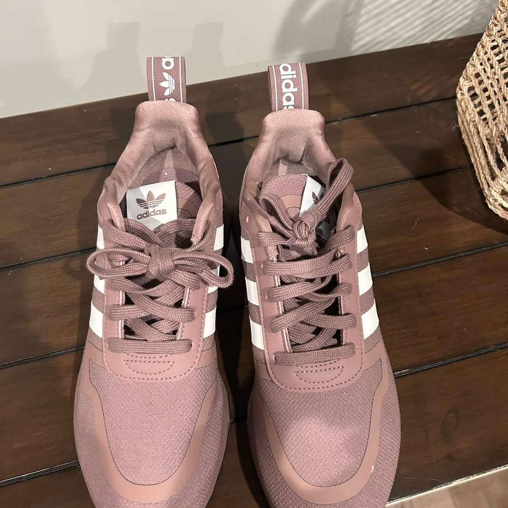 Adidas Women's Mauve Sneakers - Picture 4 of 7